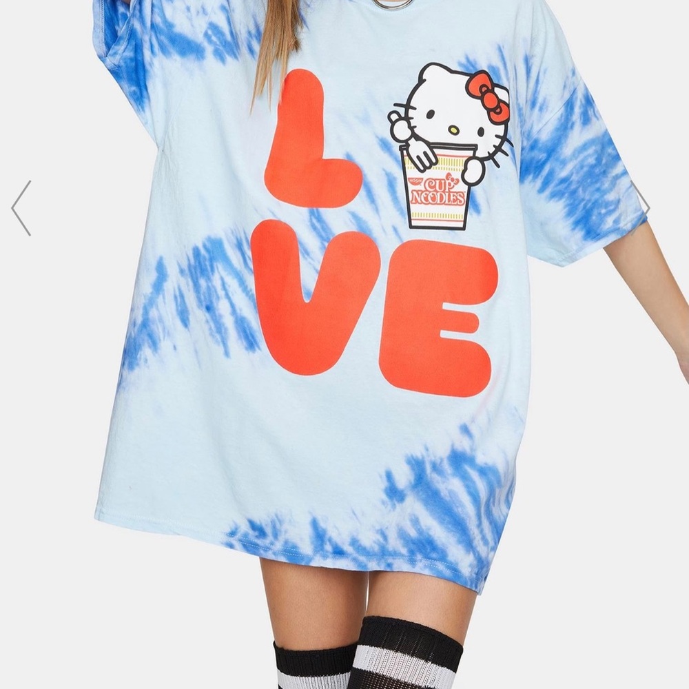 Hello Kitty - Picture 3 of 6